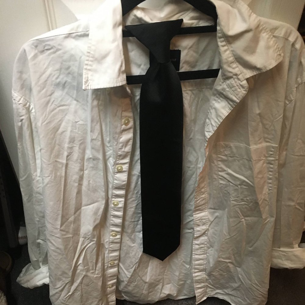 American Eagle White Buttonup